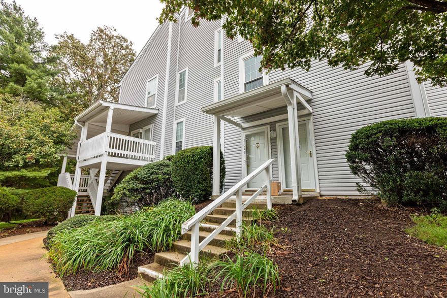 *** Seller will review all offers on Monday 10/11 by 12pm***
Spacious condo!!! As you enter this beautiful condo you will see the living room with a nice fireplace. A separate dining room is located next to the living room area in front of the kitchen.  In the kitchen, you will find a nice gas stove, stainless steel appliances and granite counter tops!!! Seat at the sunroom for a cup of coffee and enjoy the view! or go out to the balcony on breezy days for pure air and nature! Plenty spaces to enjoy in this spacious condo. To compliment it there are  2 Bedrooms and 1 full bath. The primary room has a walk in closet. Great location, close to major highways, shopping centers, restaurants and more. Come check it out!