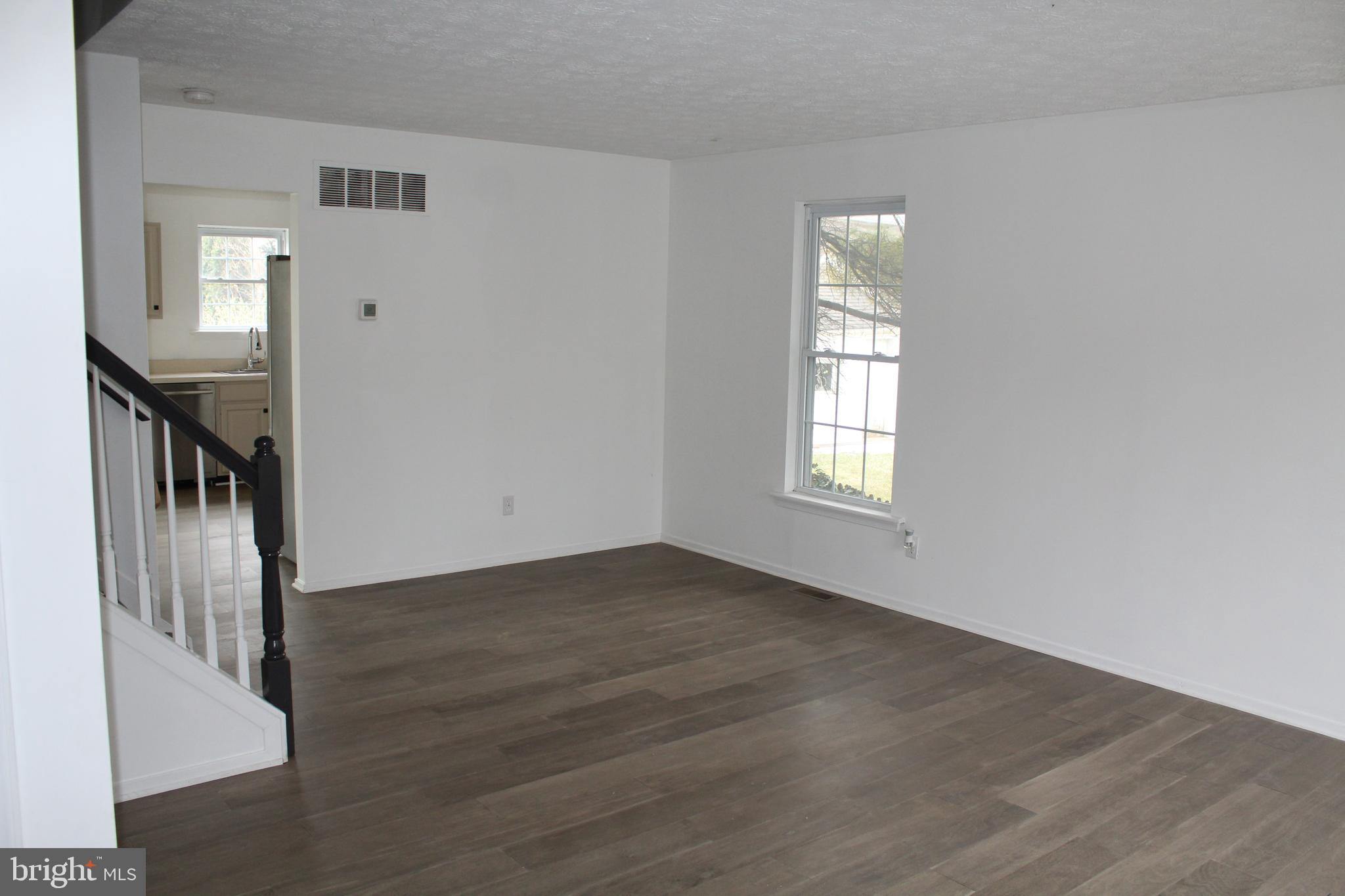 BUCKINGHAM VIEW - Residential Lease