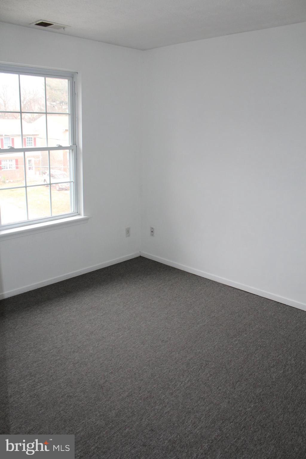 BUCKINGHAM VIEW - Residential Lease