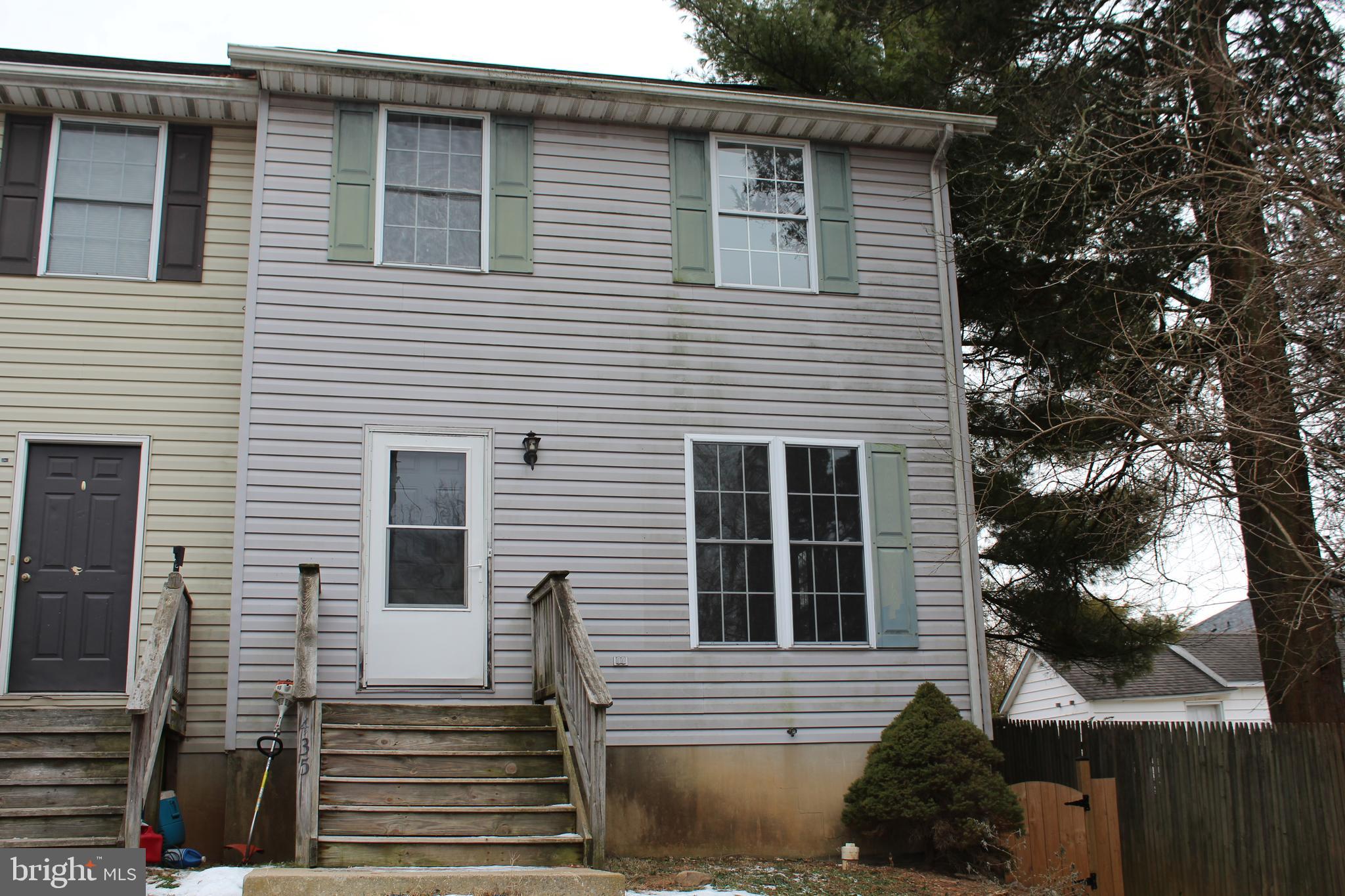 BUCKINGHAM VIEW - Residential Lease