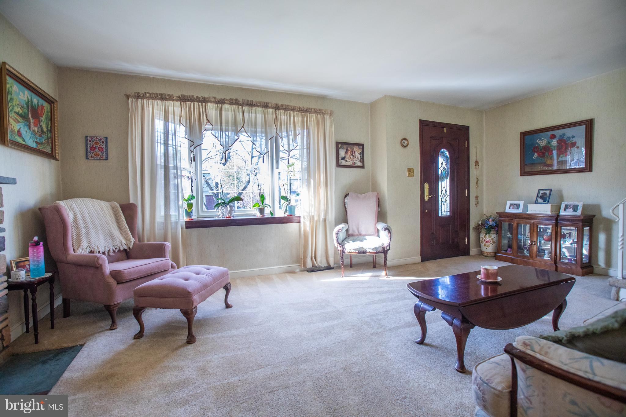 118 VASSAR AVENUE