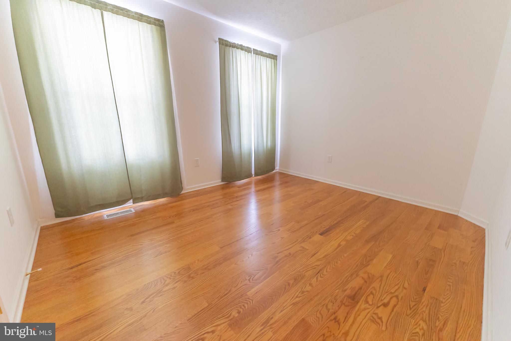 THE VINEYARDS - Residential