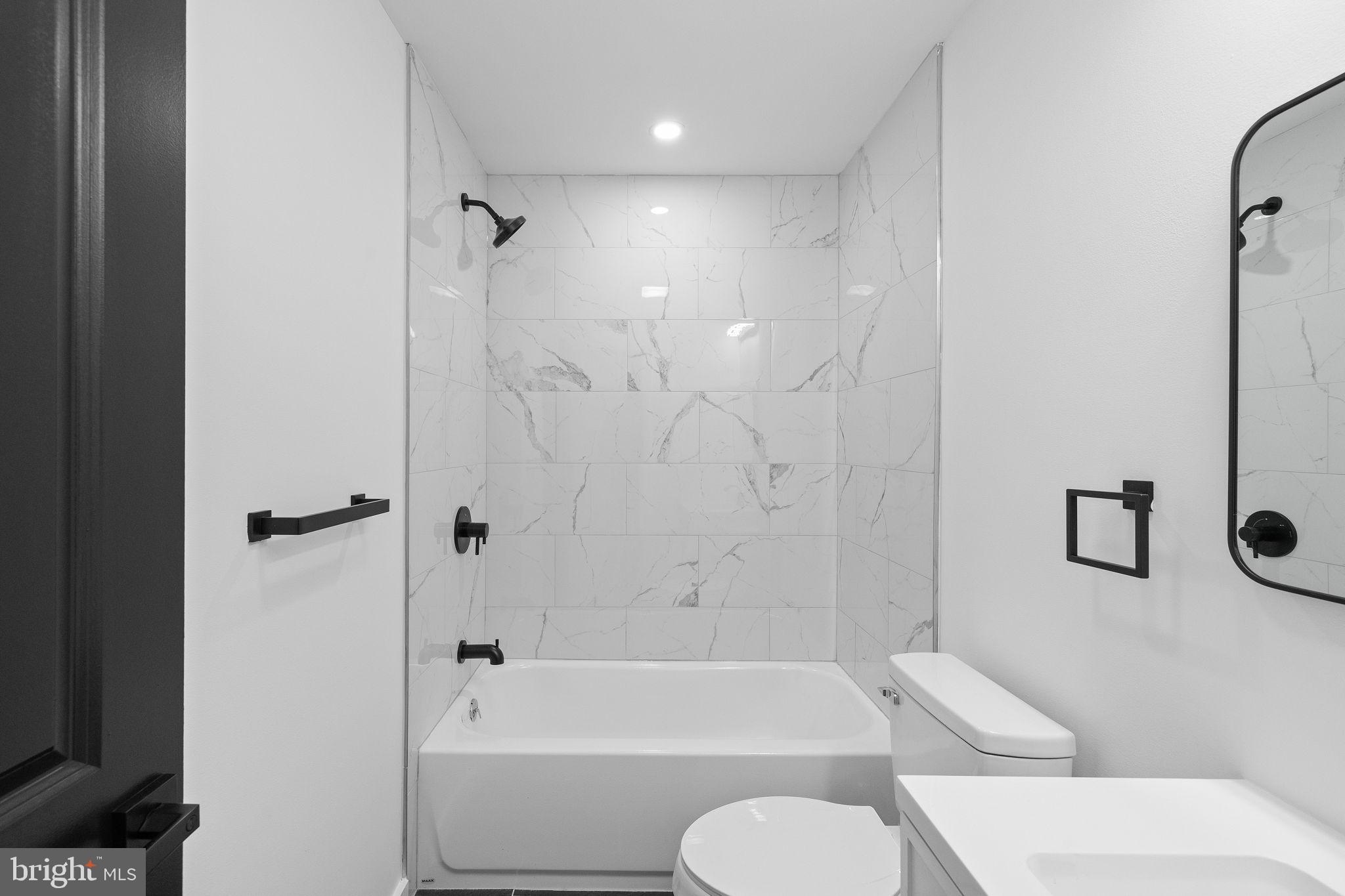 BROOKHAVEN - Residential