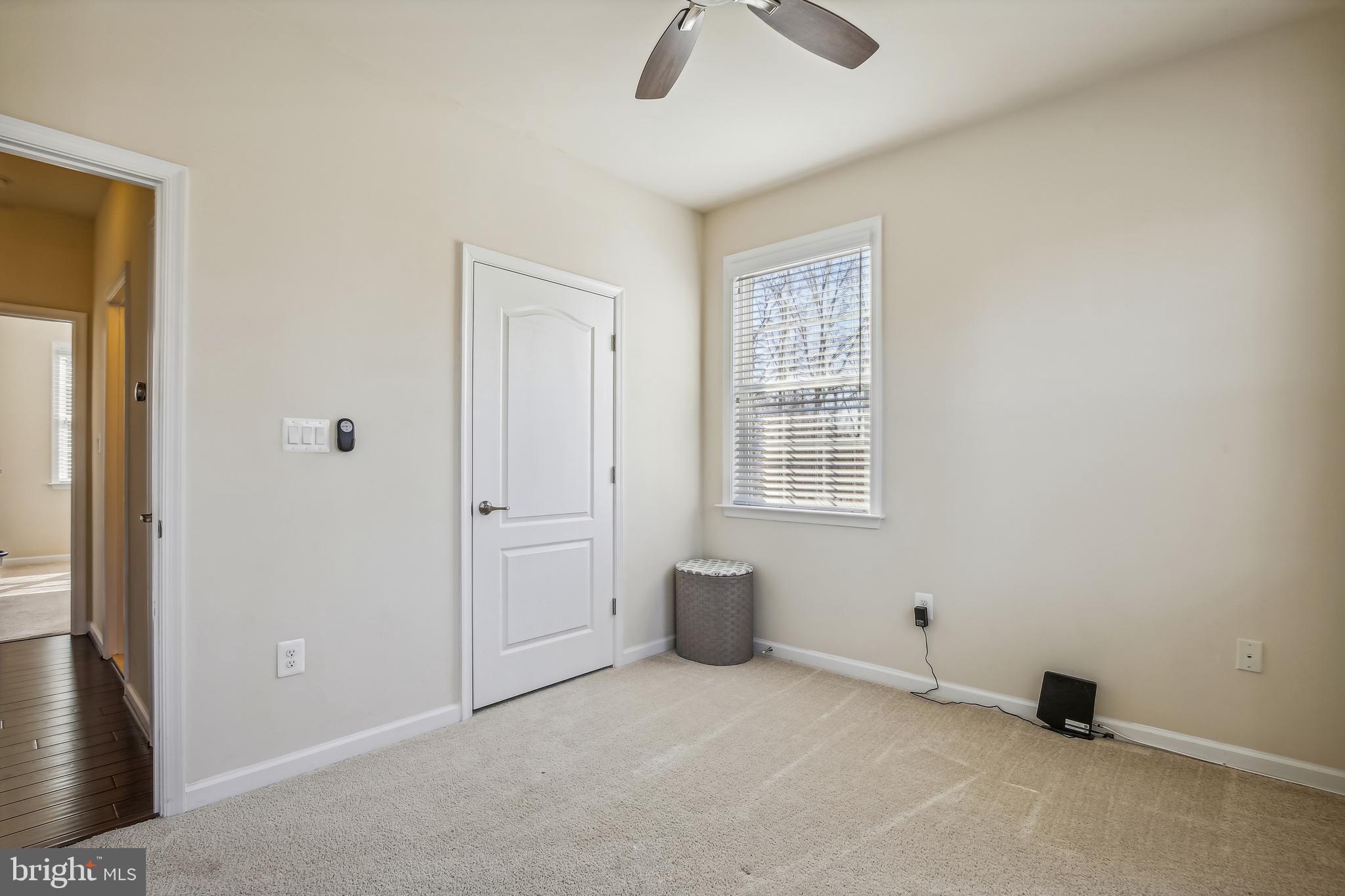 GROVETON WOODS - Residential