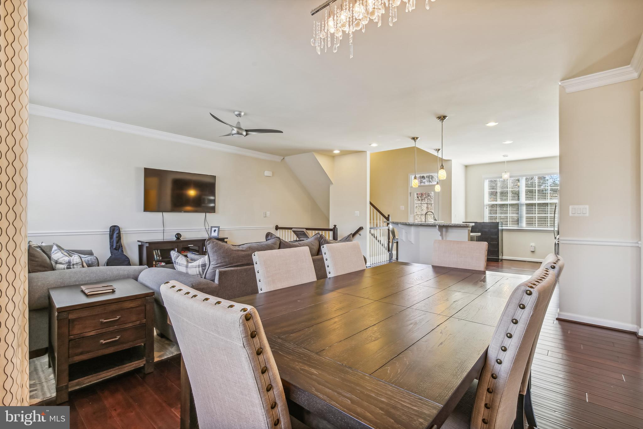 GROVETON WOODS - Residential