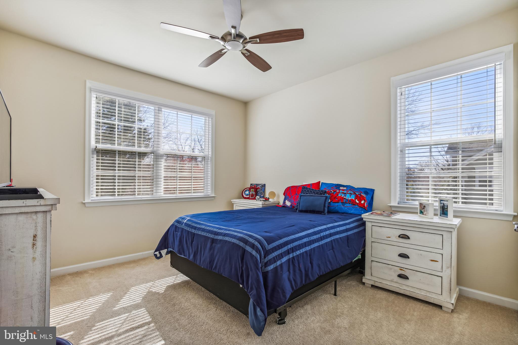 GROVETON WOODS - Residential