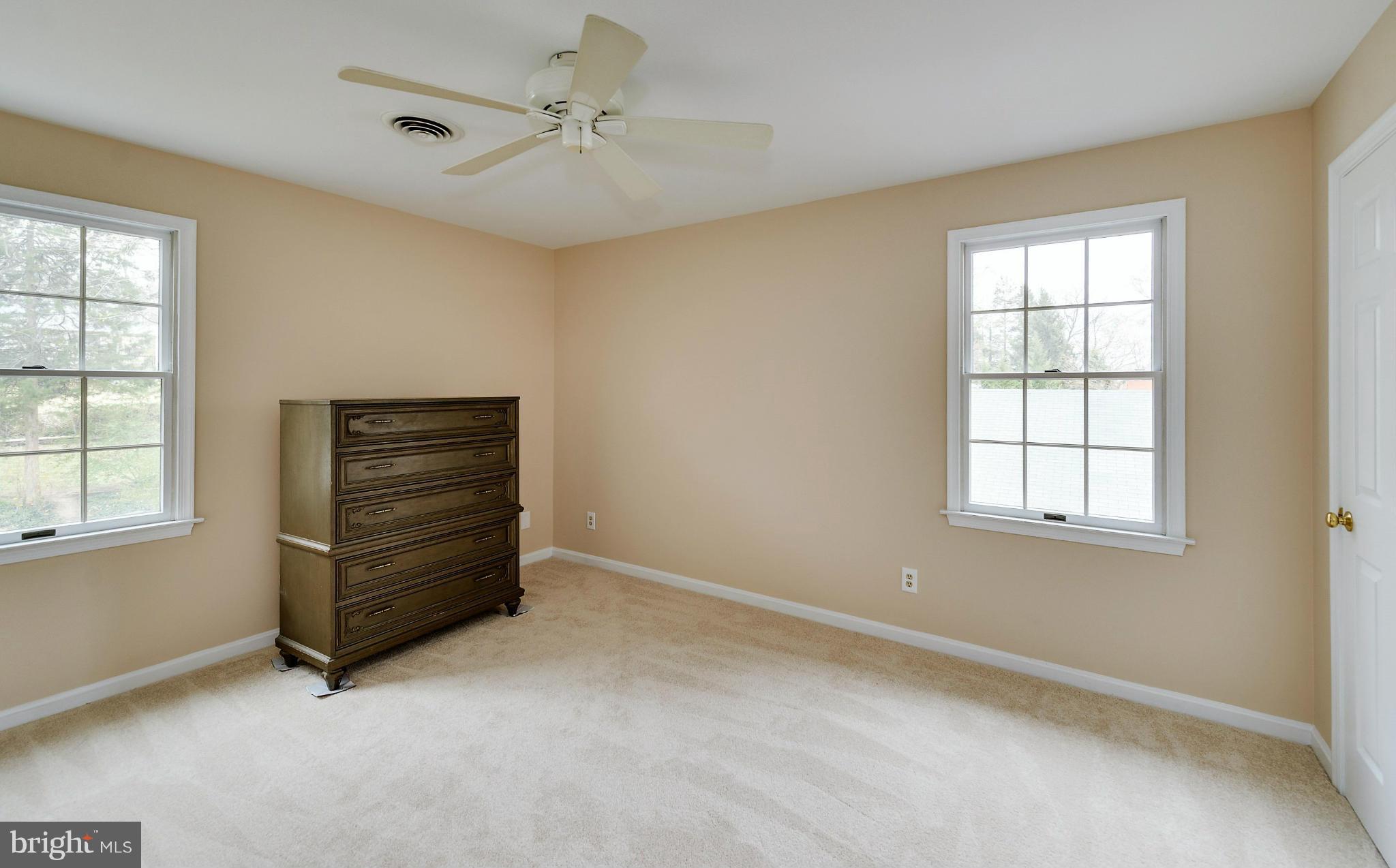 ROCKCREST - Residential