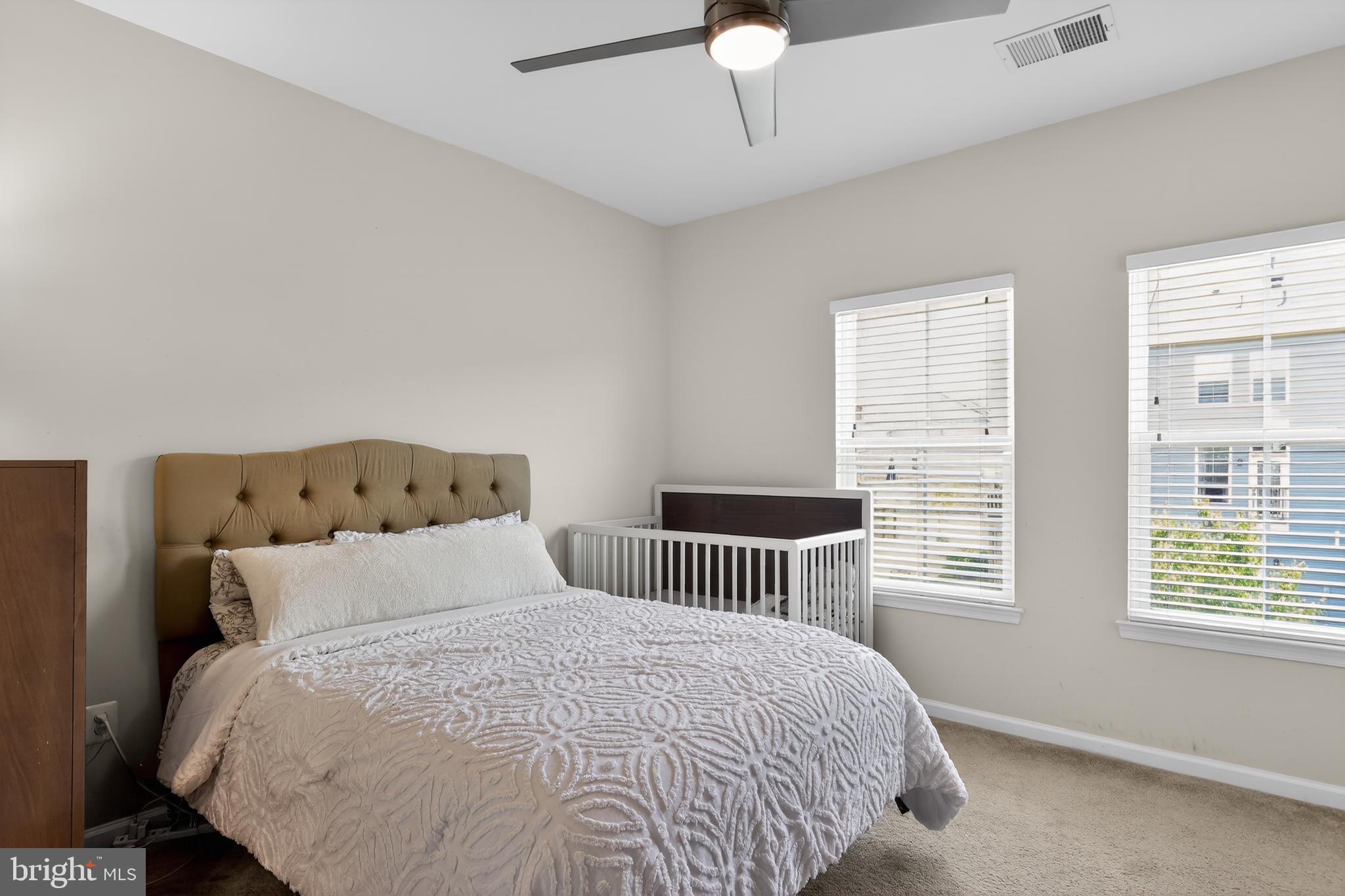 CREEKSIDE VILLAGE - Residential