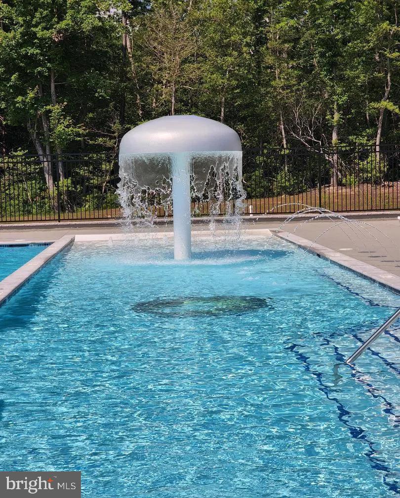 THE WOODS AT MYRTLE POINT - Residential