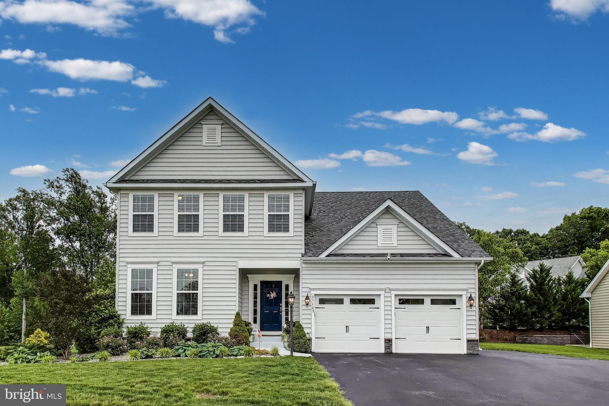 THE WOODS AT MYRTLE POINT - Residential