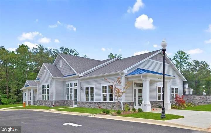 THE WOODS AT MYRTLE POINT - Residential