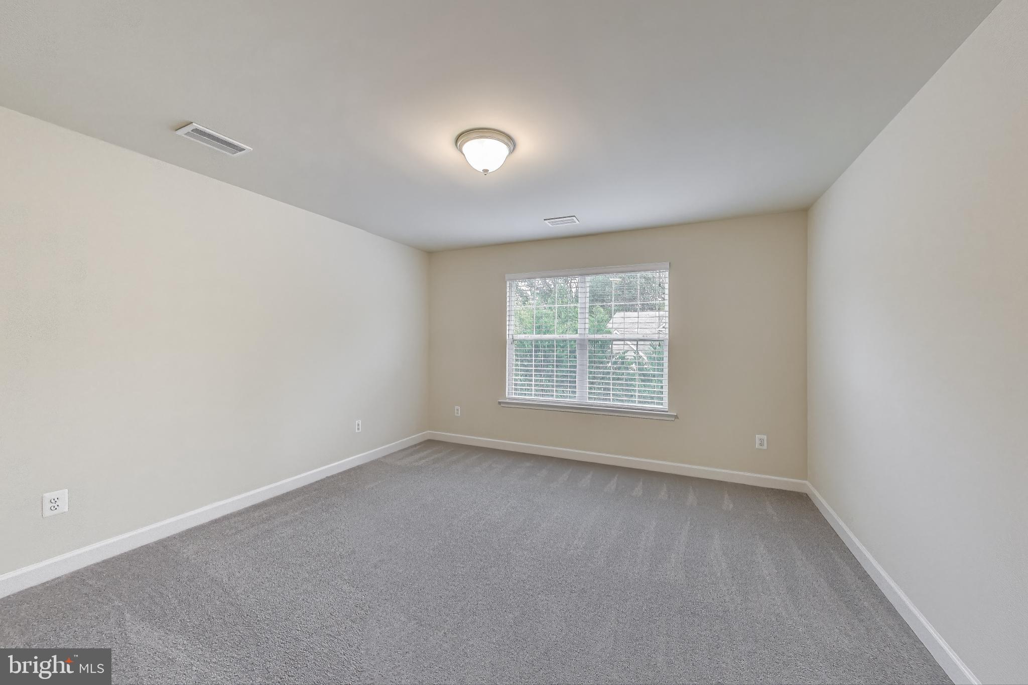 THE WOODS AT MYRTLE POINT - Residential