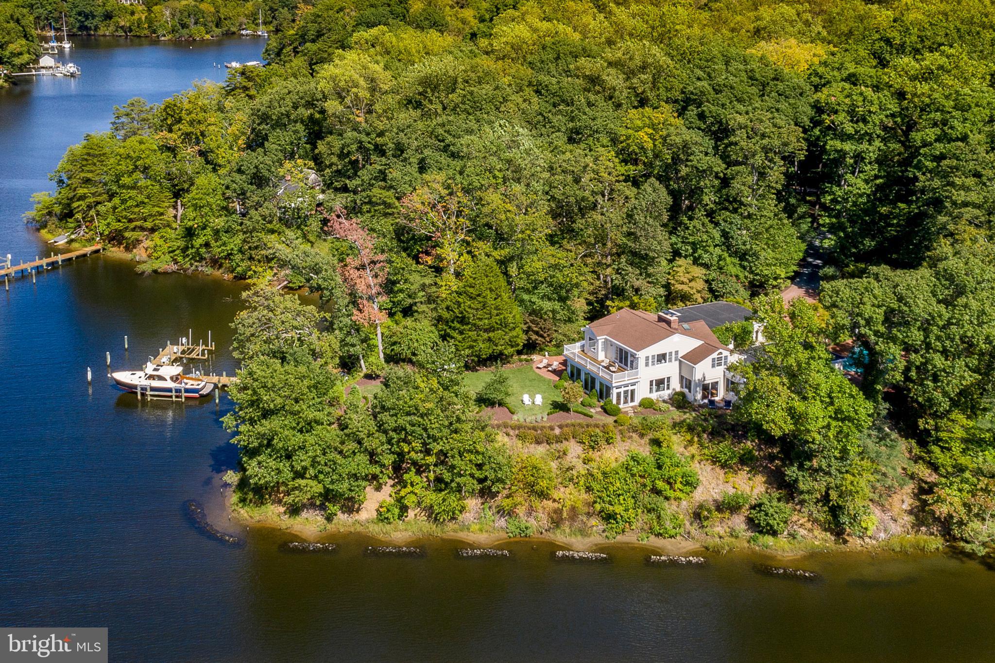 ARBUTUS BANKS - Residential