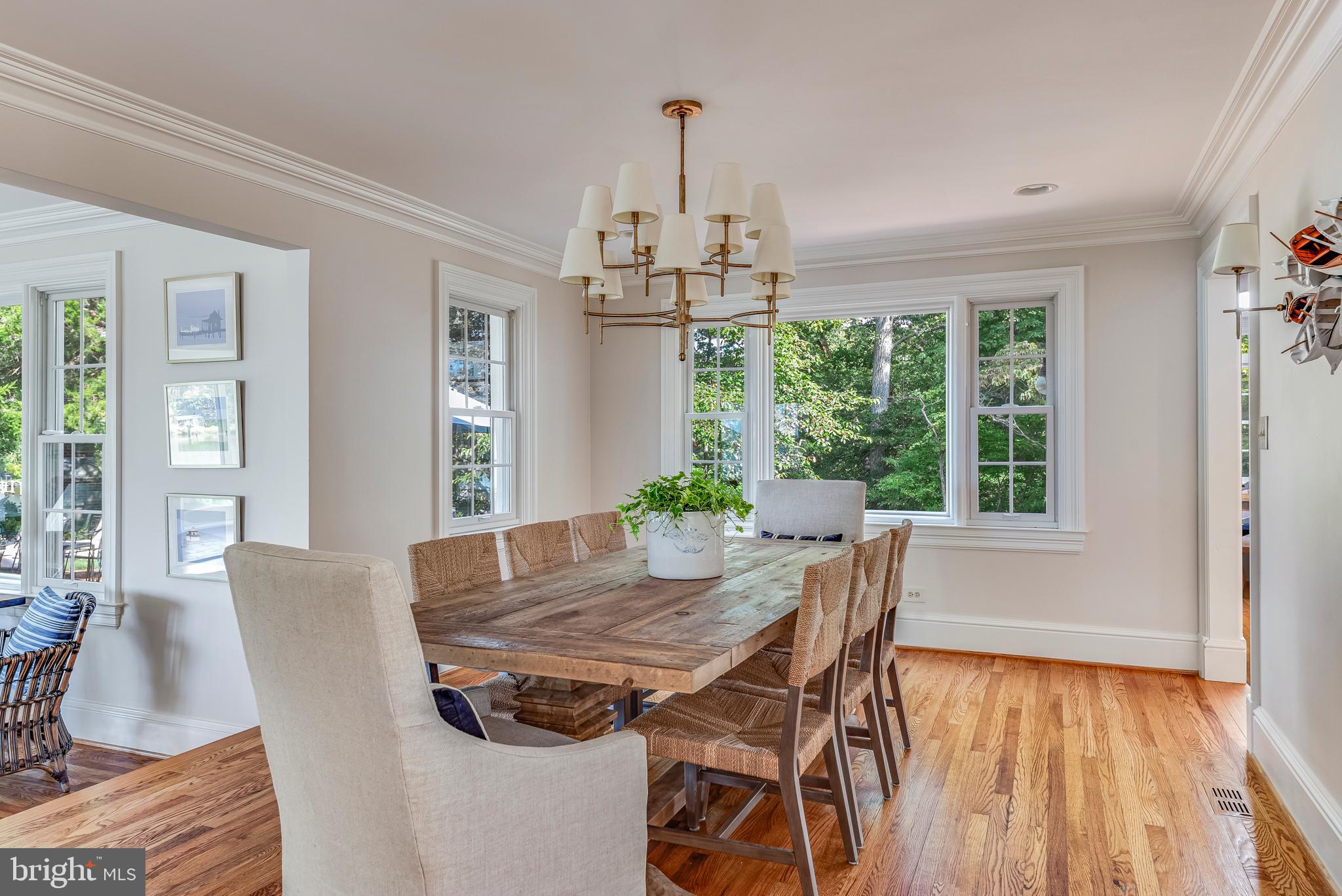 ARBUTUS BANKS - Residential