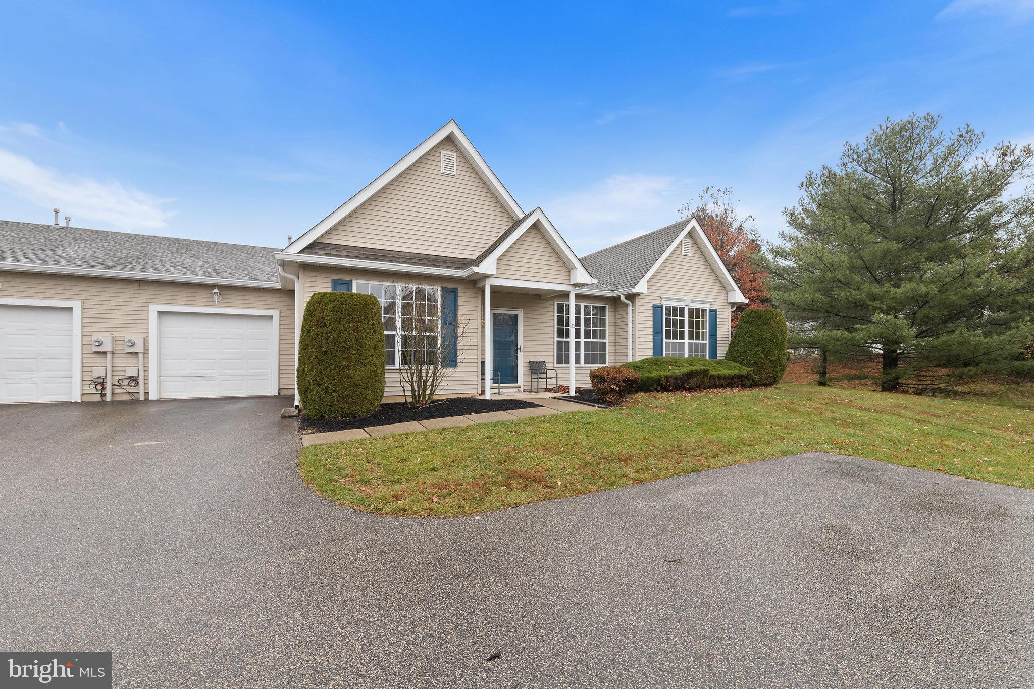 33 DEERCHASE LANE