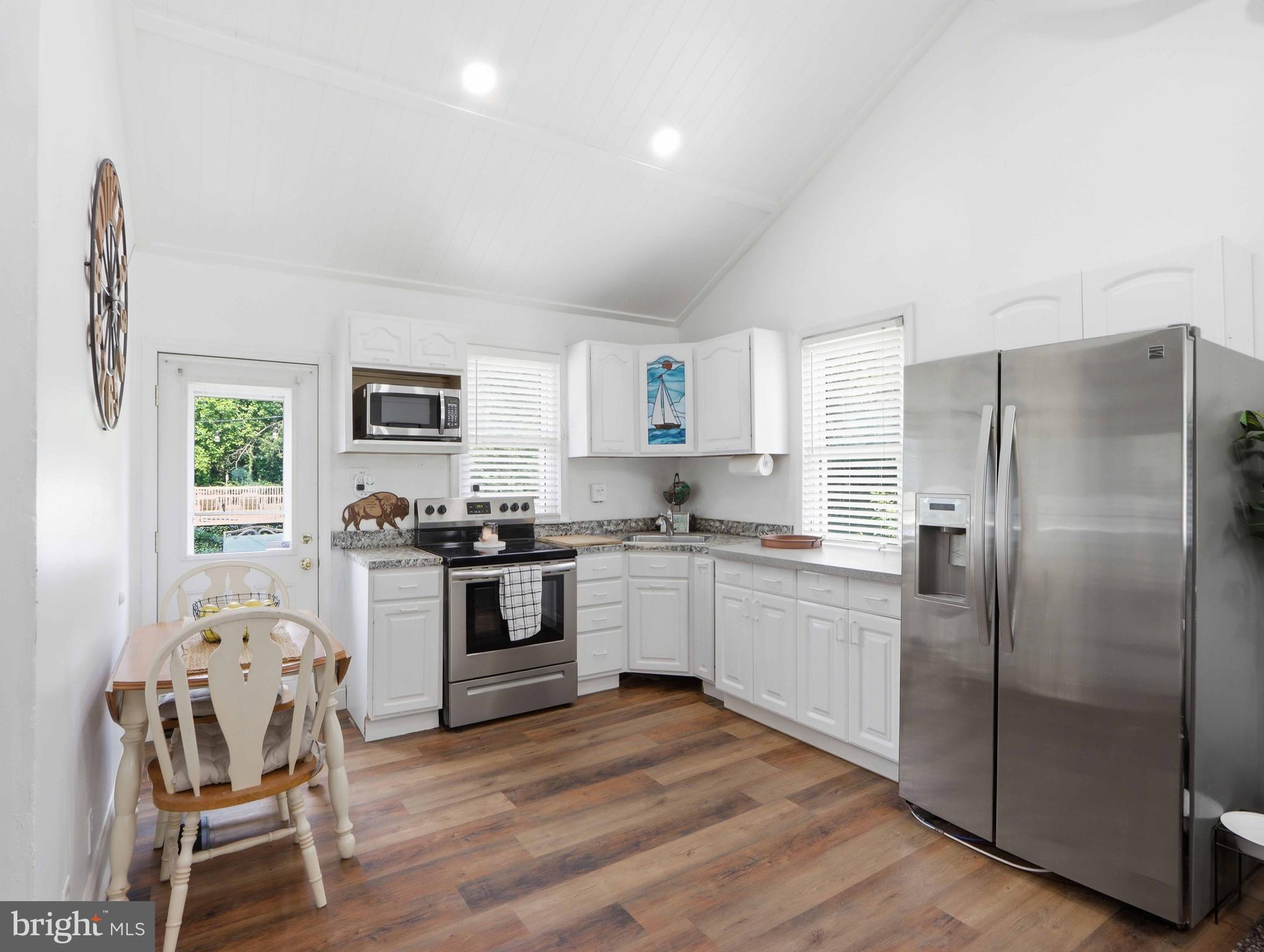 8829 FORT SMALLWOOD ROAD