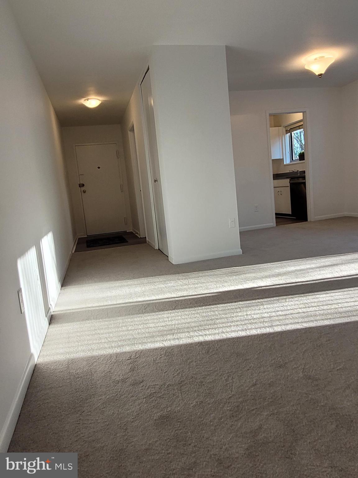 10607 KENILWORTH AVENUE 201