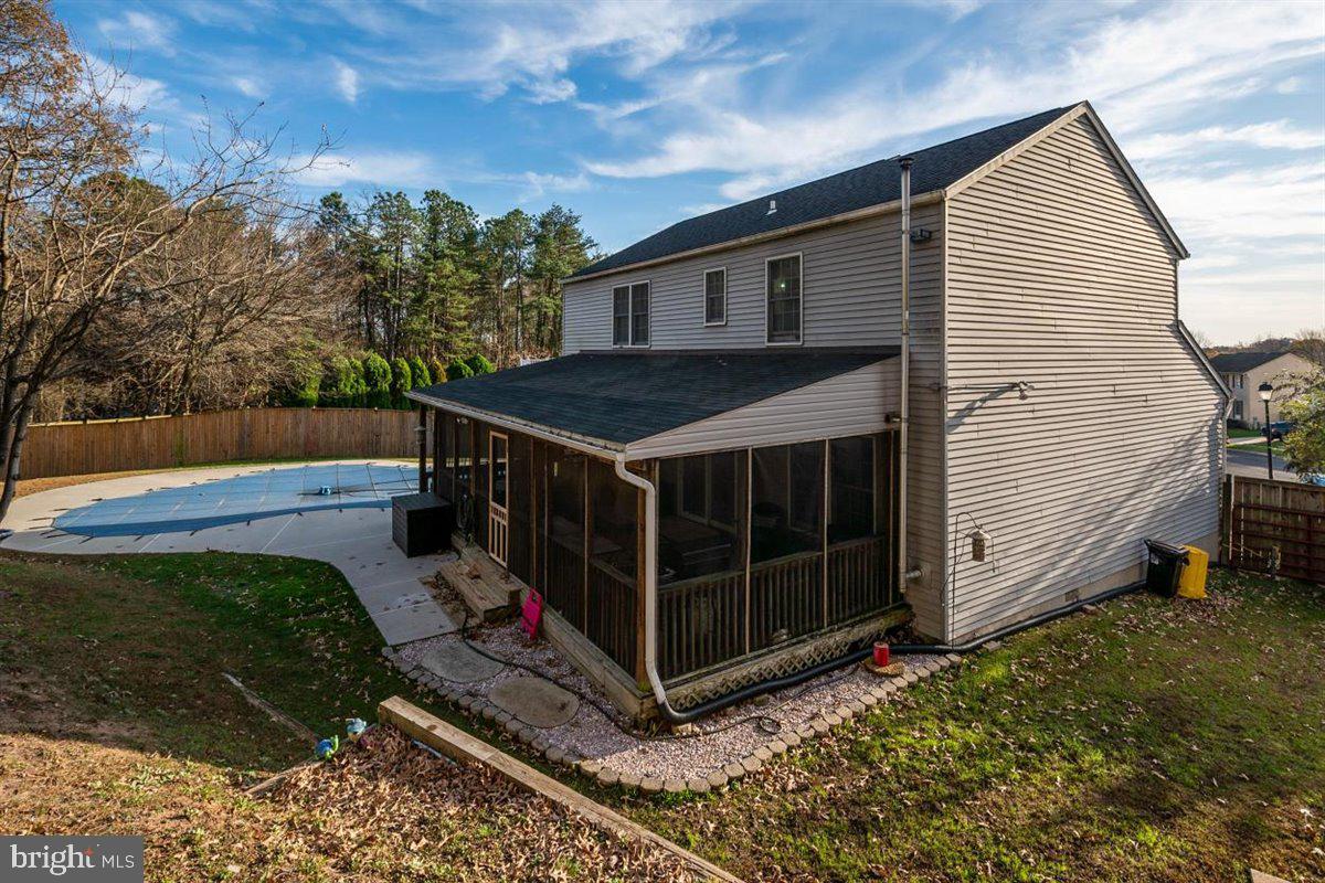 DELMONT STATION - Residential