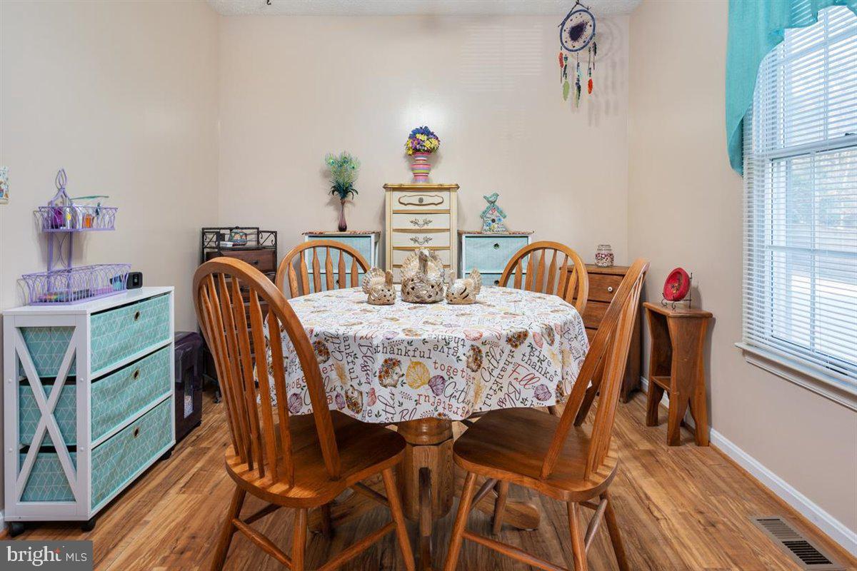 DELMONT STATION - Residential