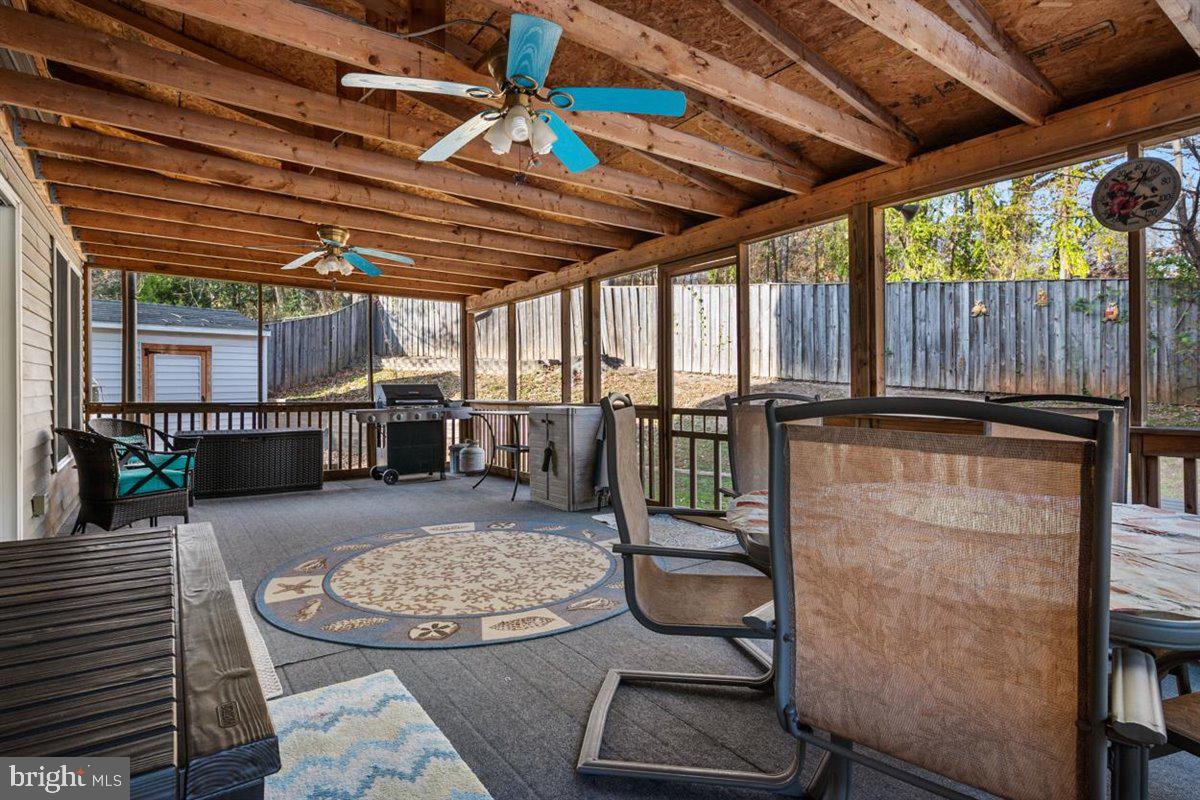 DELMONT STATION - Residential