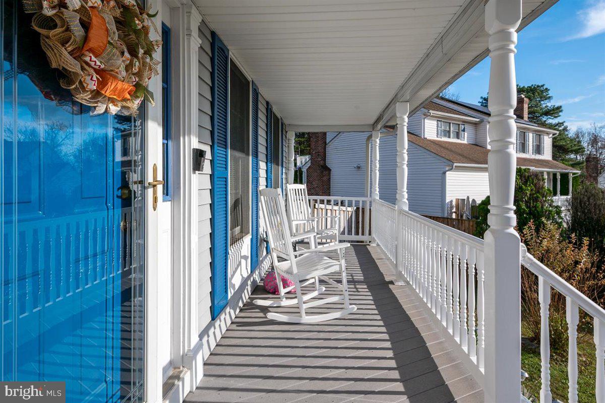 DELMONT STATION - Residential