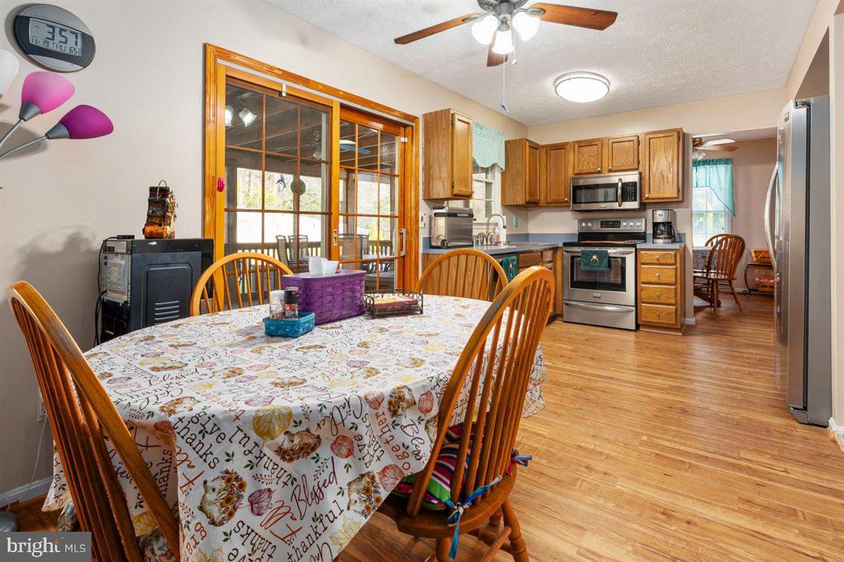 DELMONT STATION - Residential