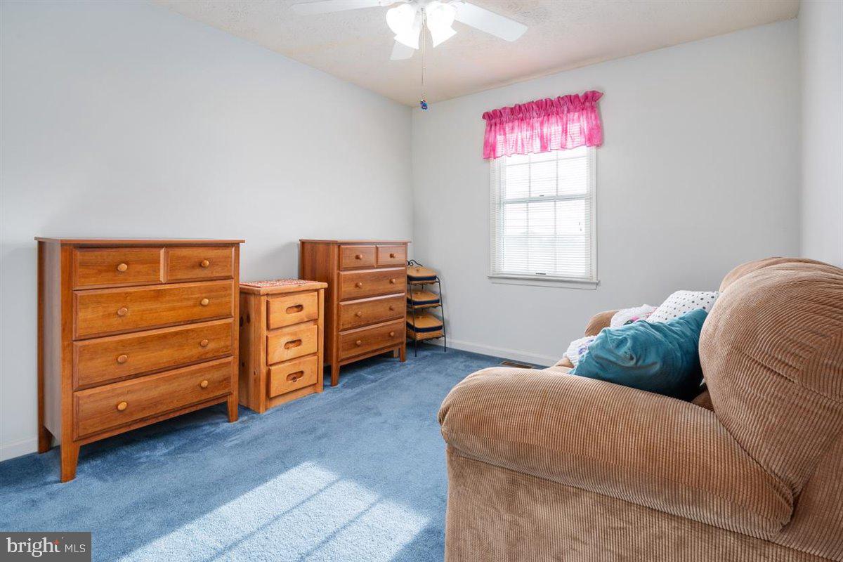 DELMONT STATION - Residential