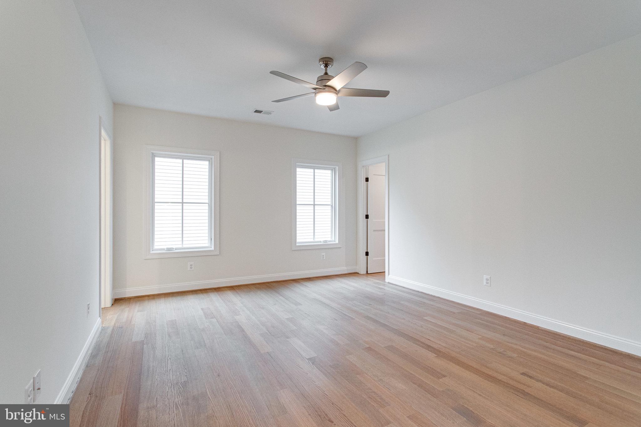 LYON PARK - Residential