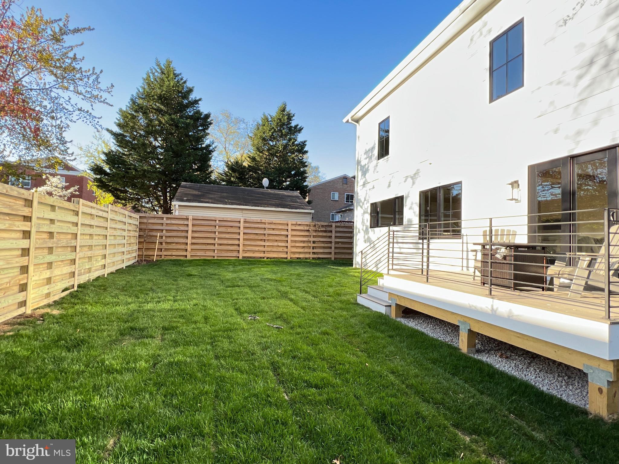 LYON PARK - Residential