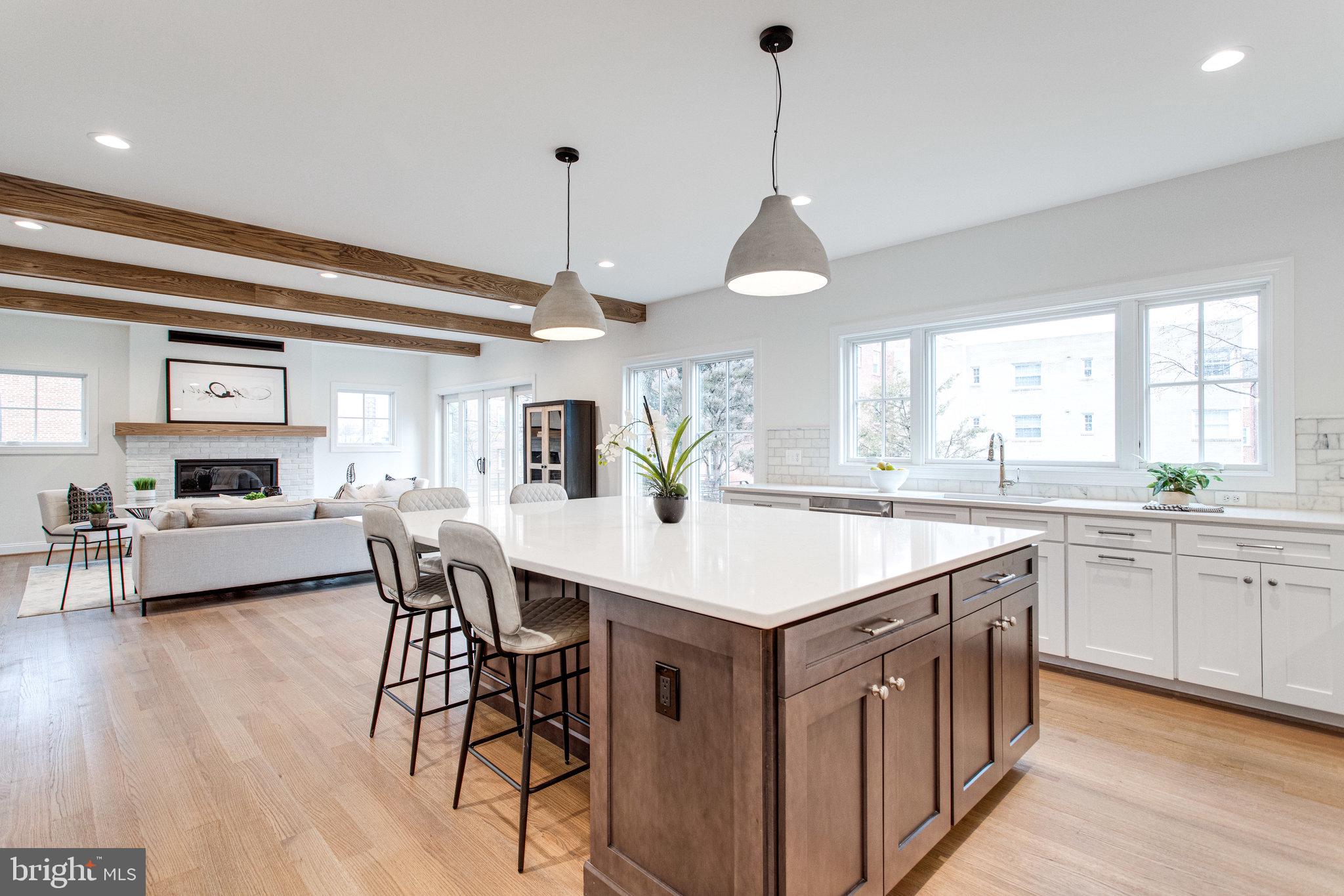 LYON PARK - Residential