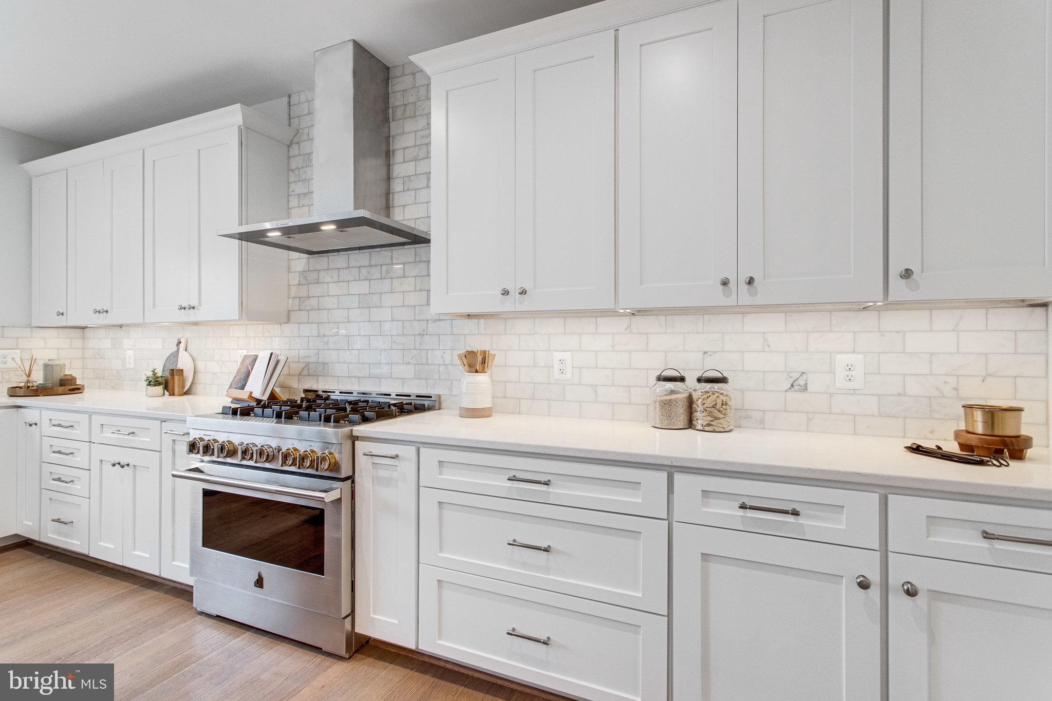 LYON PARK - Residential