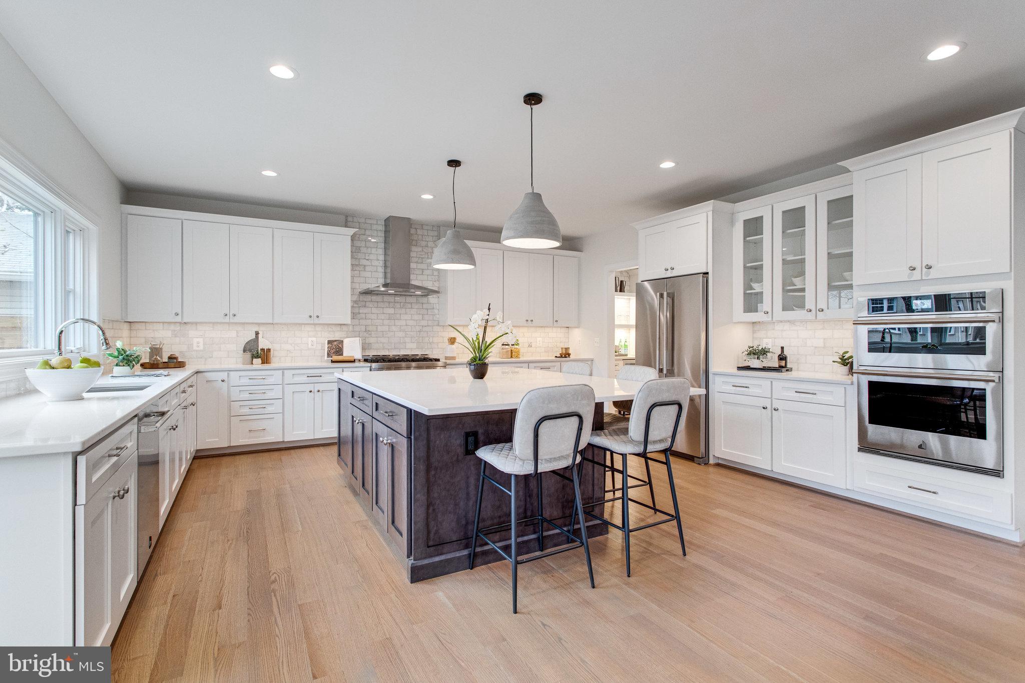 LYON PARK - Residential