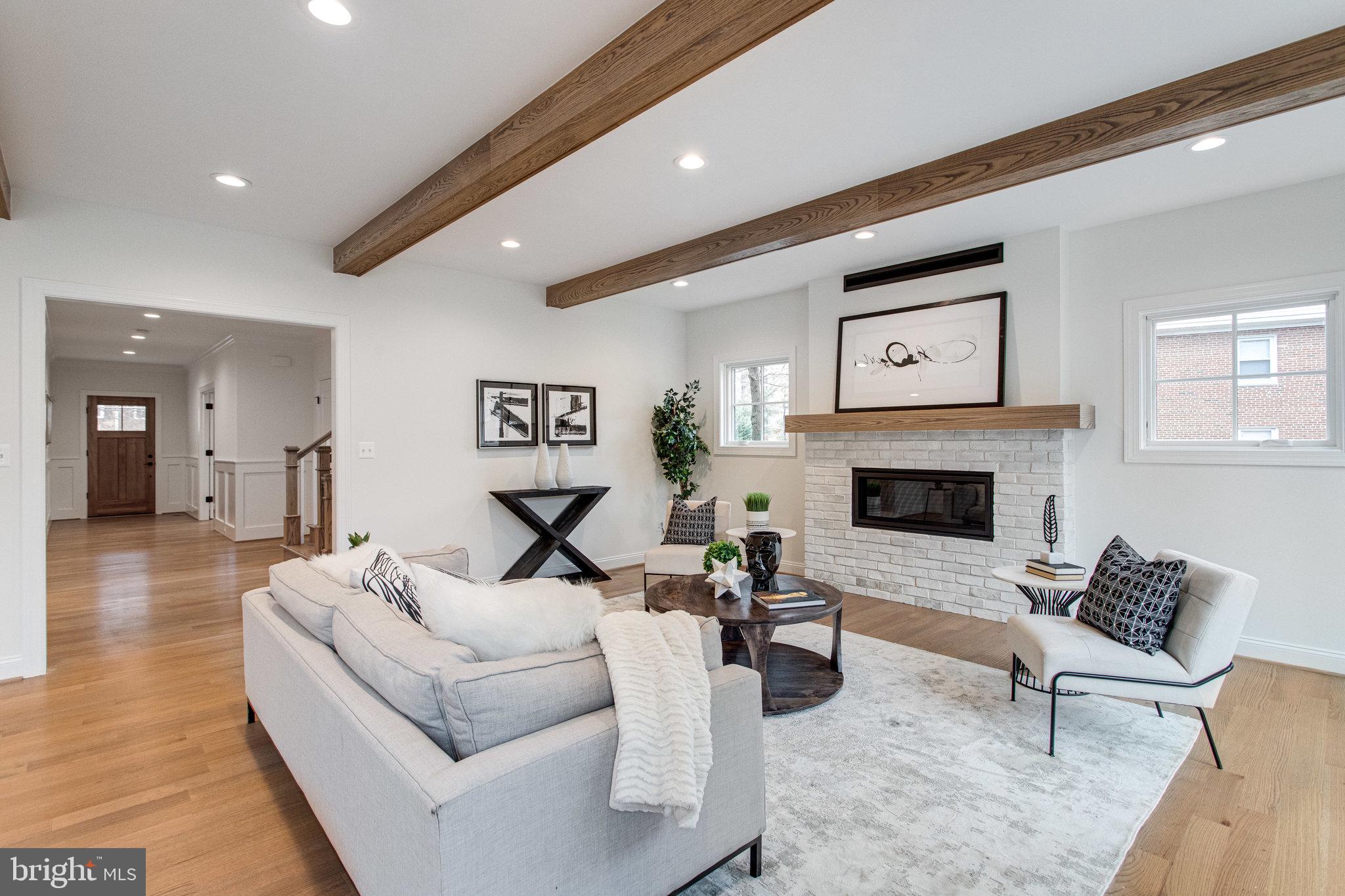 LYON PARK - Residential