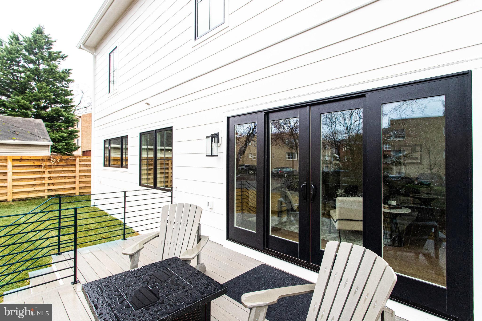 LYON PARK - Residential