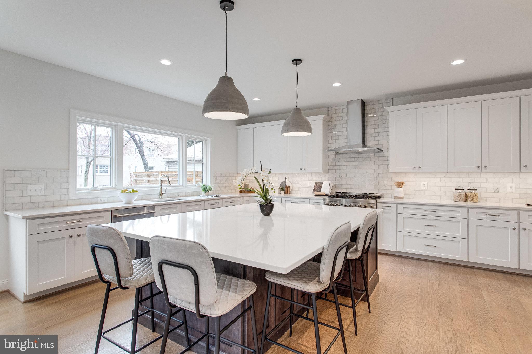 LYON PARK - Residential