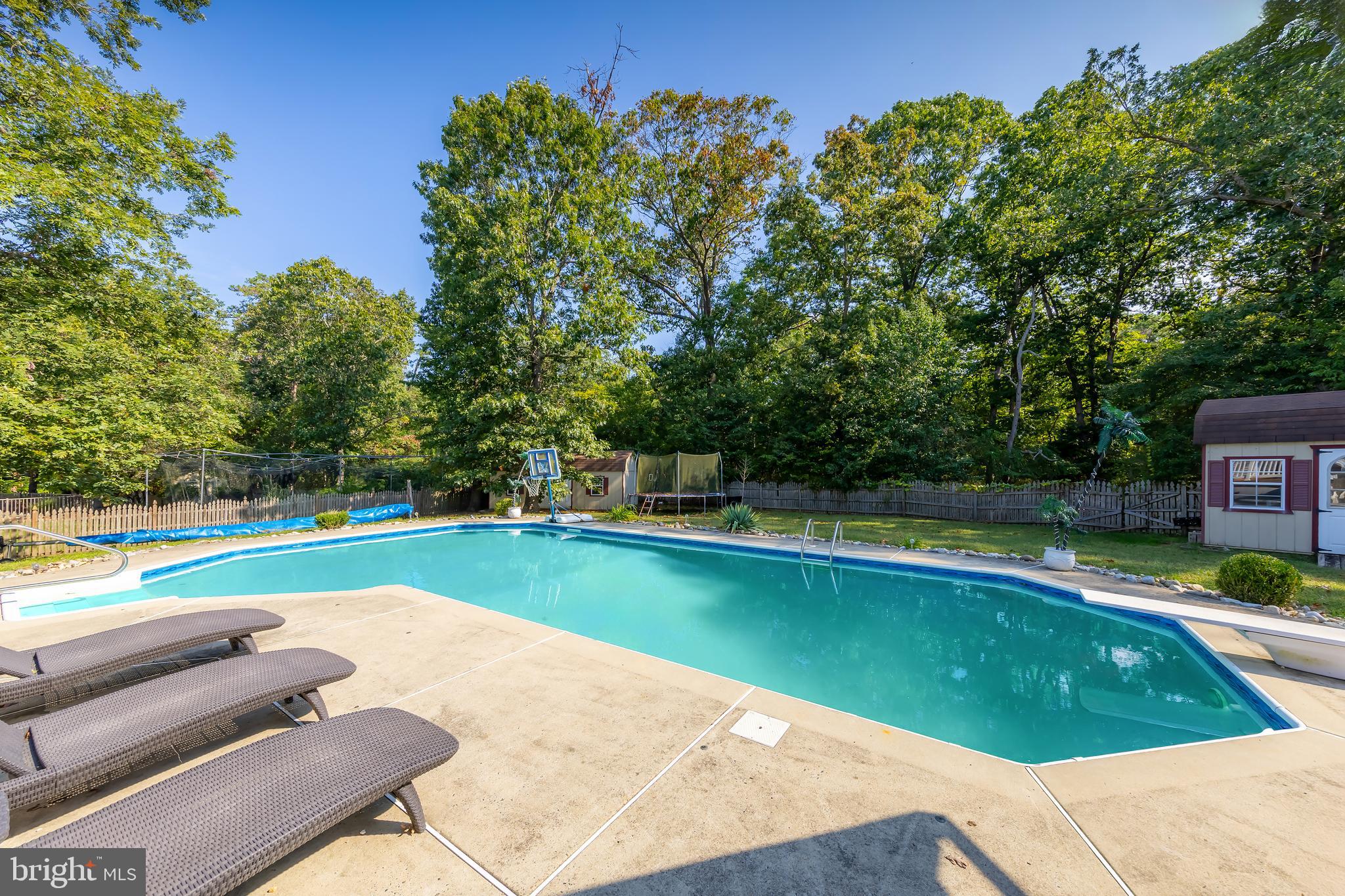 440 SCHOOL HOUSE ROAD