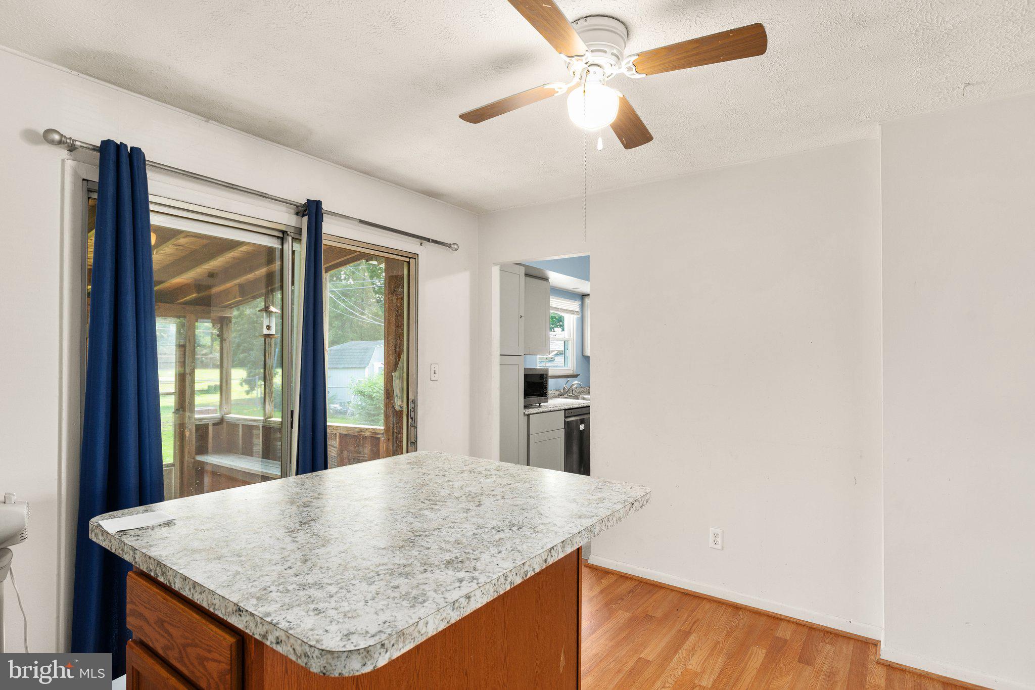 BOWLEYS QUARTERS - Residential