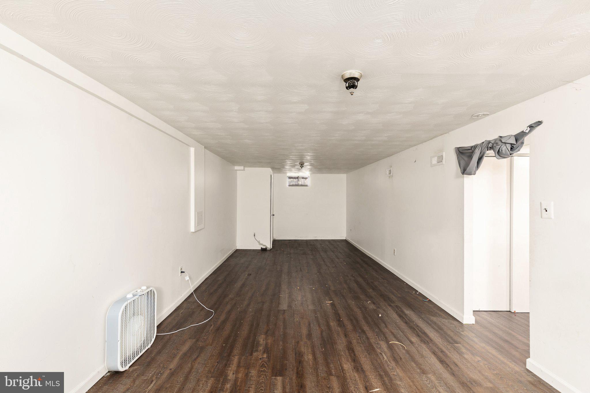 BOWLEYS QUARTERS - Residential