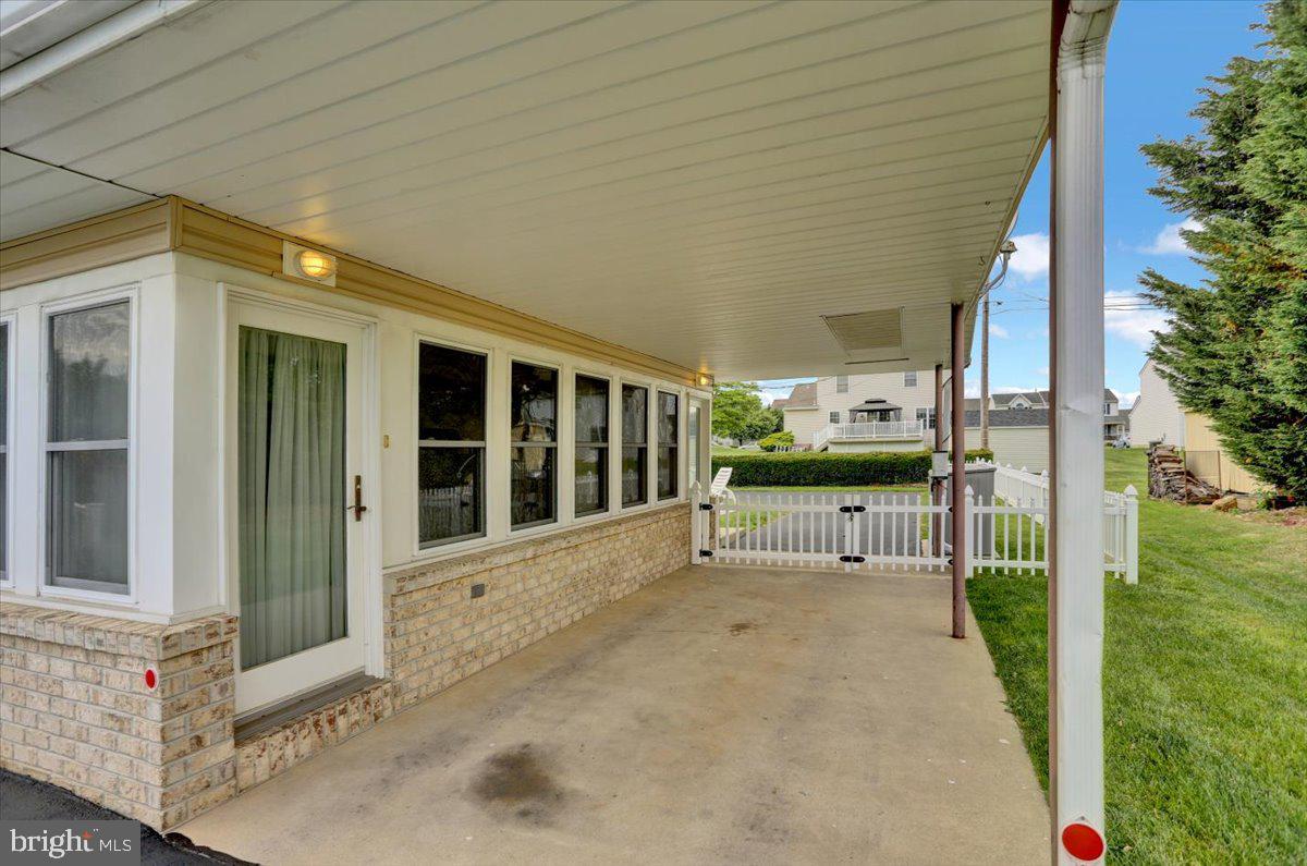 RIVERVIEW PARK - Residential