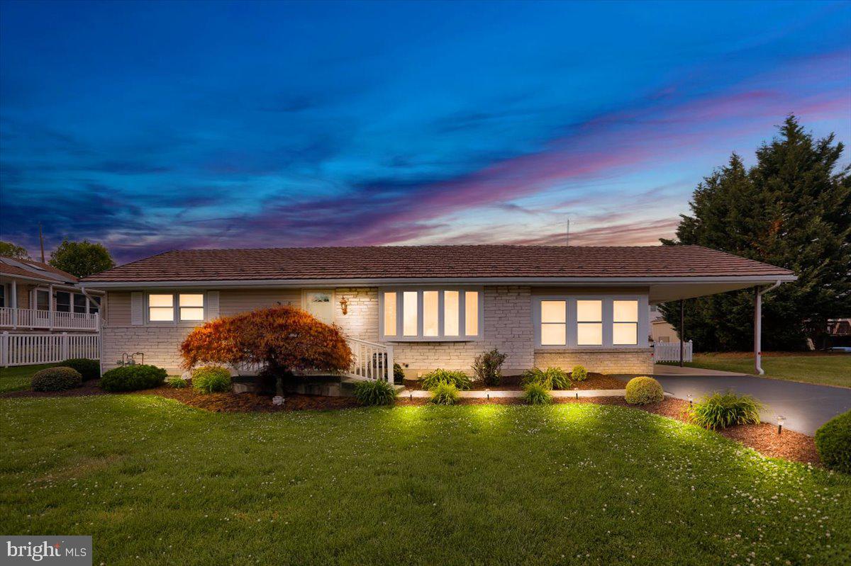 RIVERVIEW PARK - Residential
