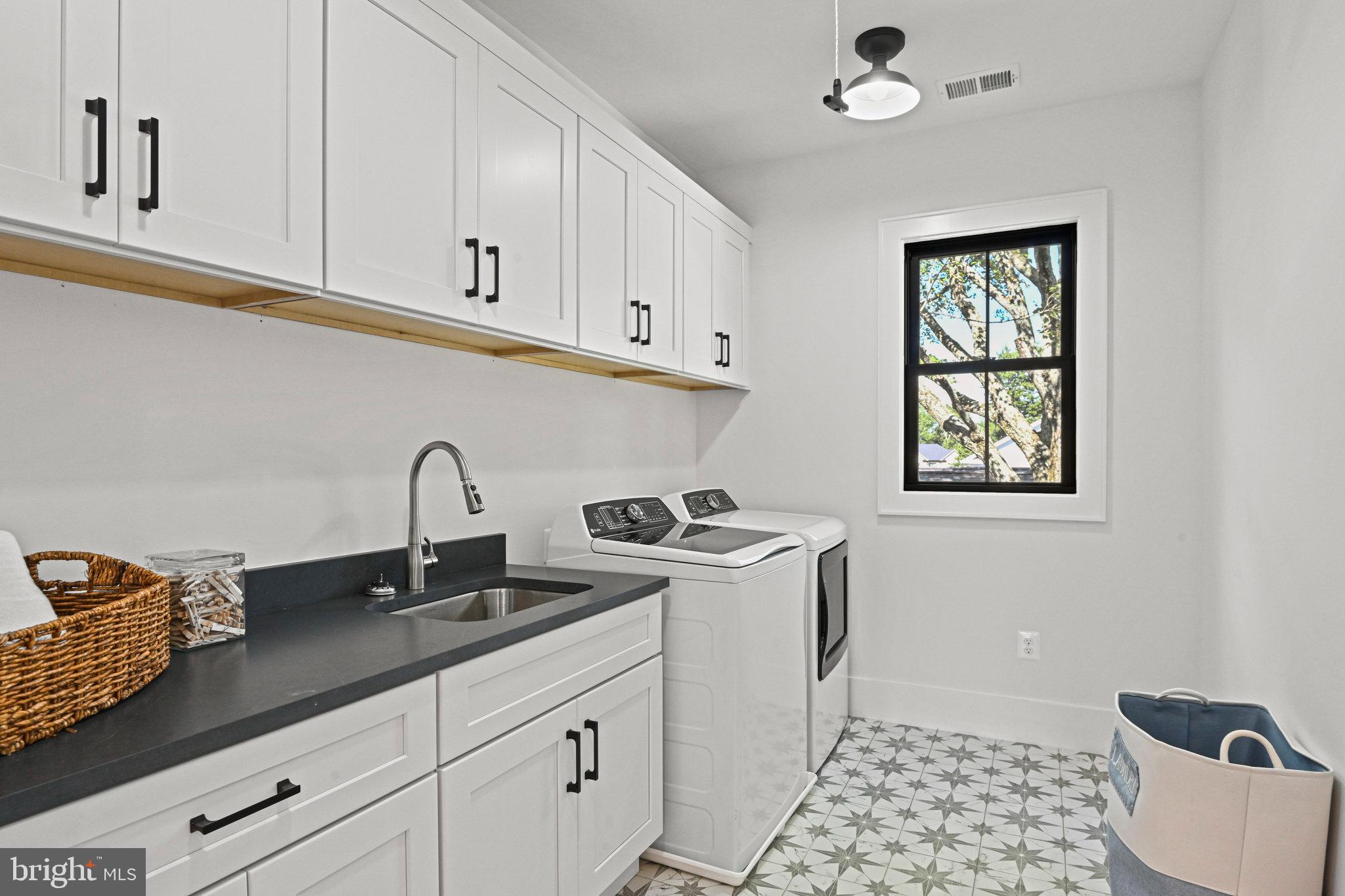 FAIRWAY MANOR ESTATES - Residential