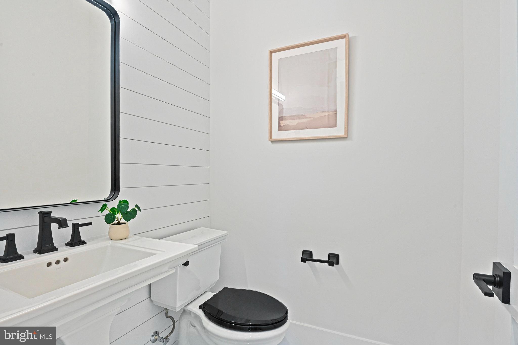 FAIRWAY MANOR ESTATES - Residential