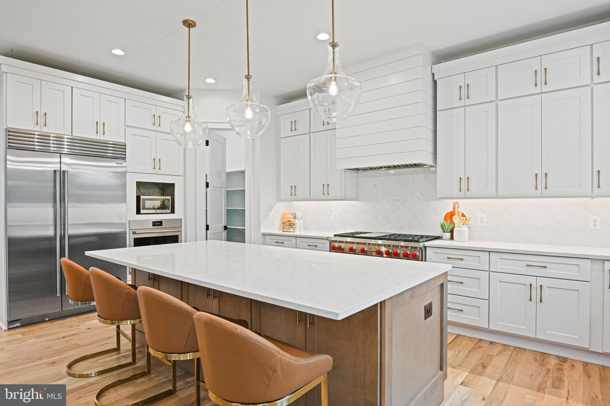 FAIRWAY MANOR ESTATES - Residential