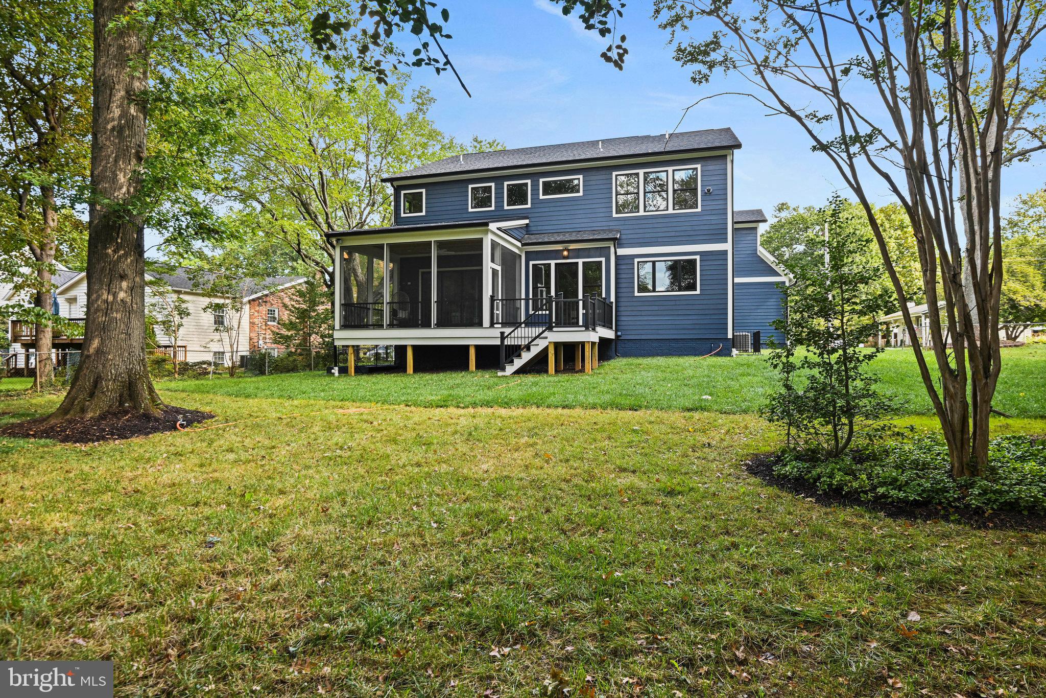 FAIRWAY MANOR ESTATES - Residential