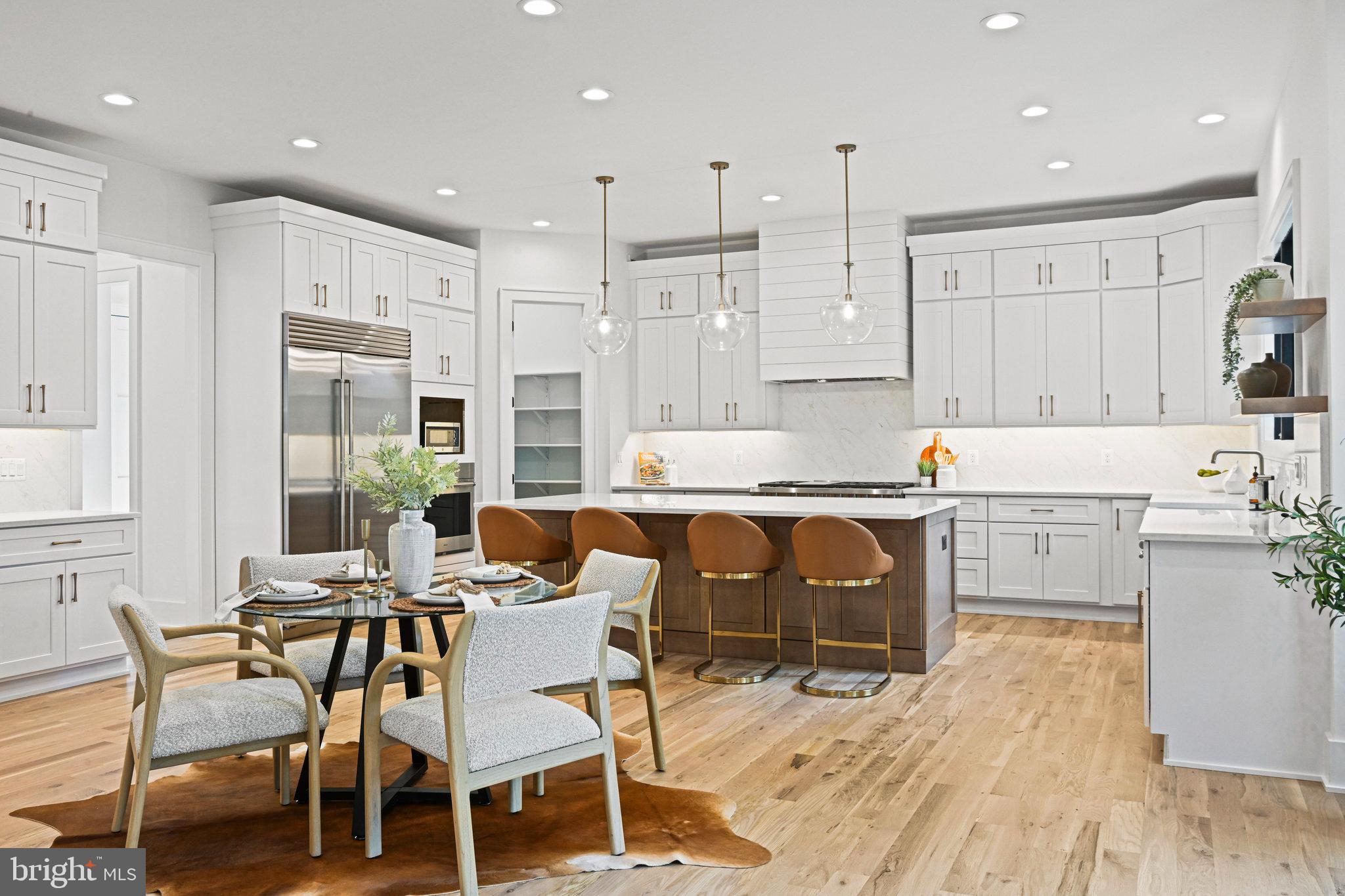 FAIRWAY MANOR ESTATES - Residential