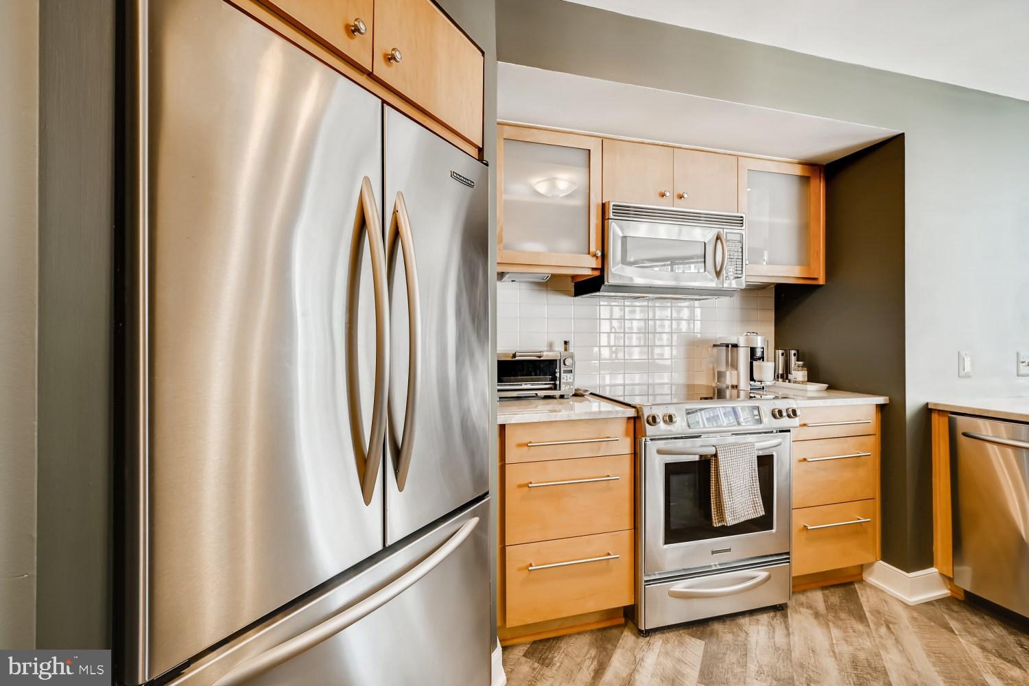 HARBOR EAST - Residential Lease