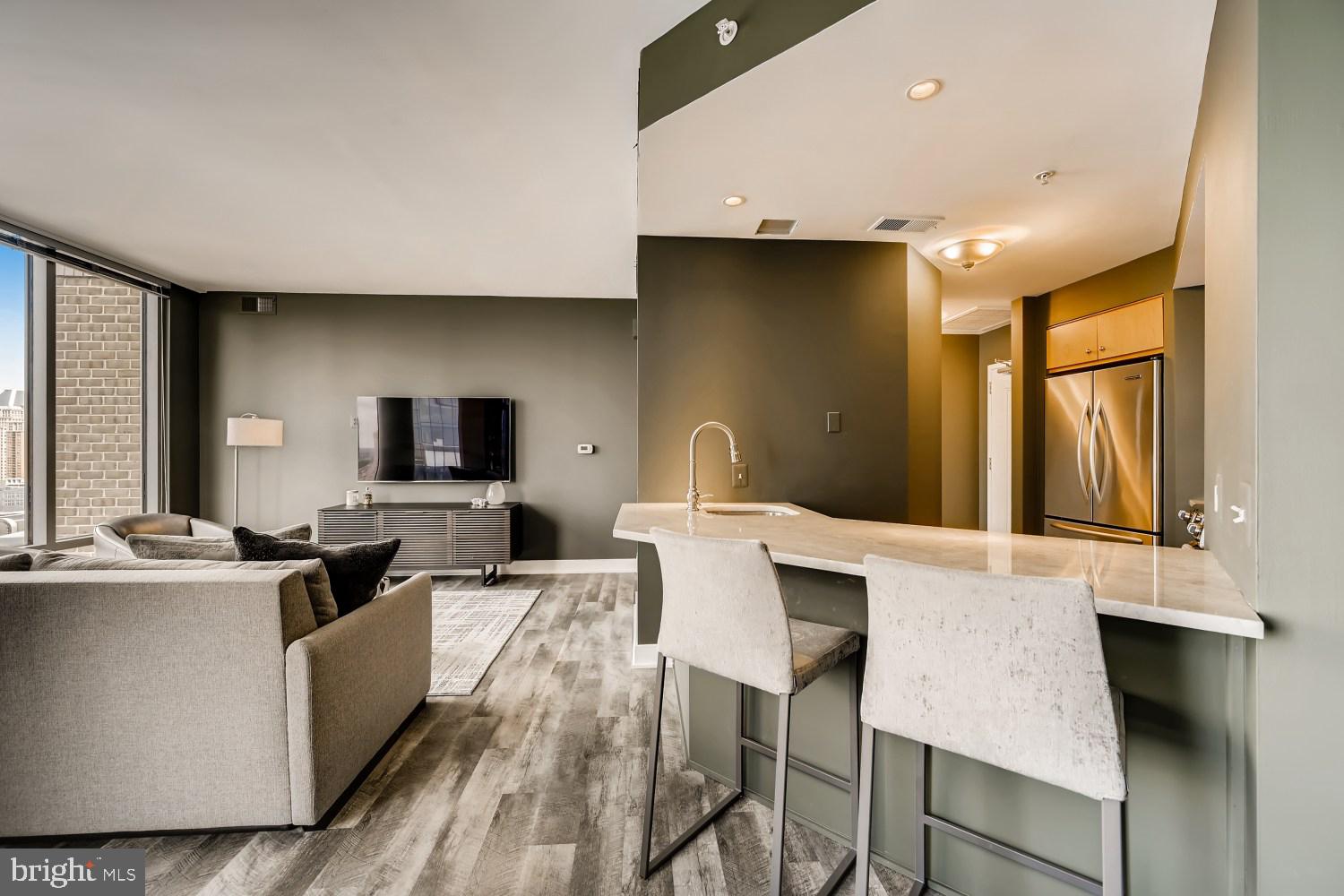 HARBOR EAST - Residential Lease