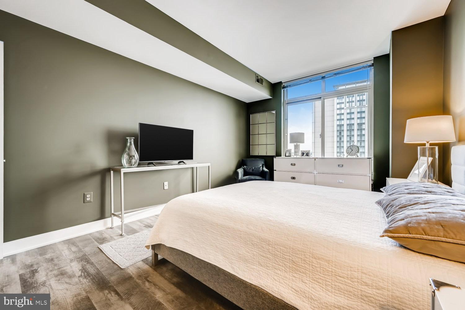 HARBOR EAST - Residential Lease