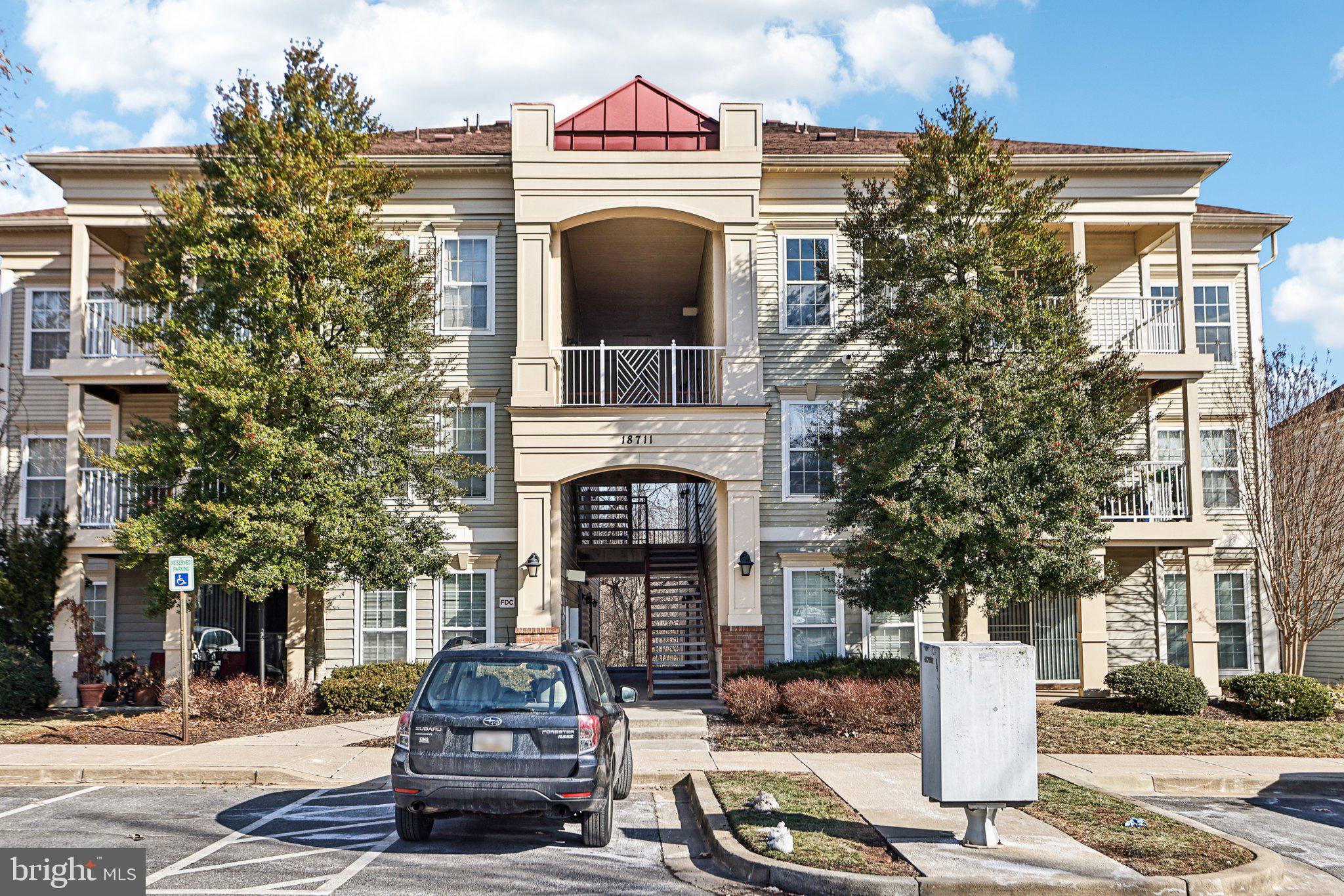 18711 SPARKLING WATER DRIVE 10-B