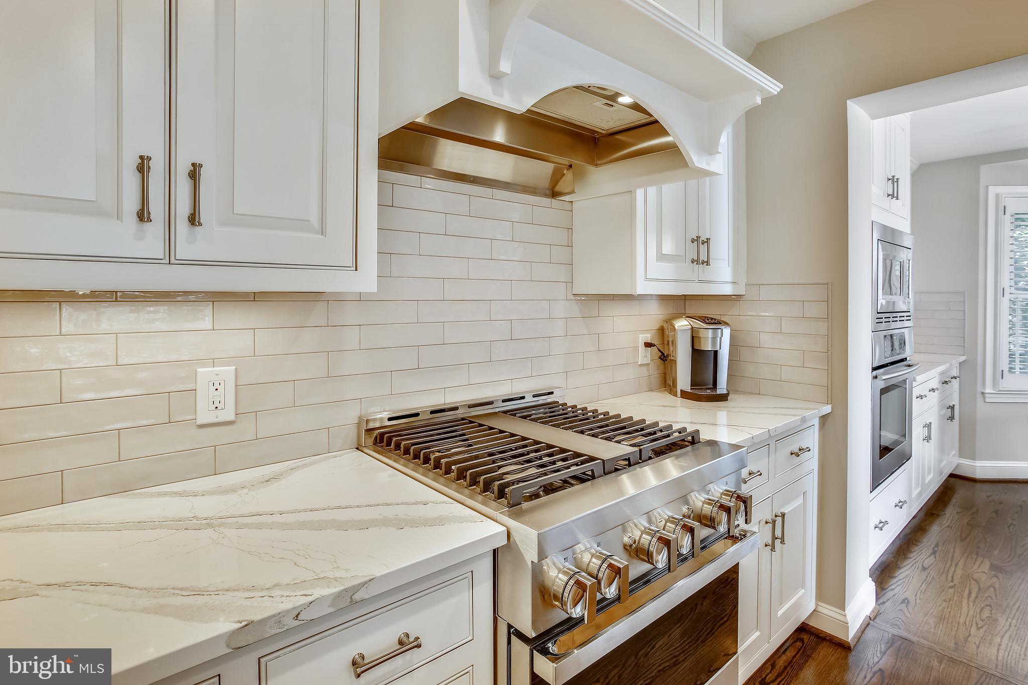 JEFFERSON PARK - Residential